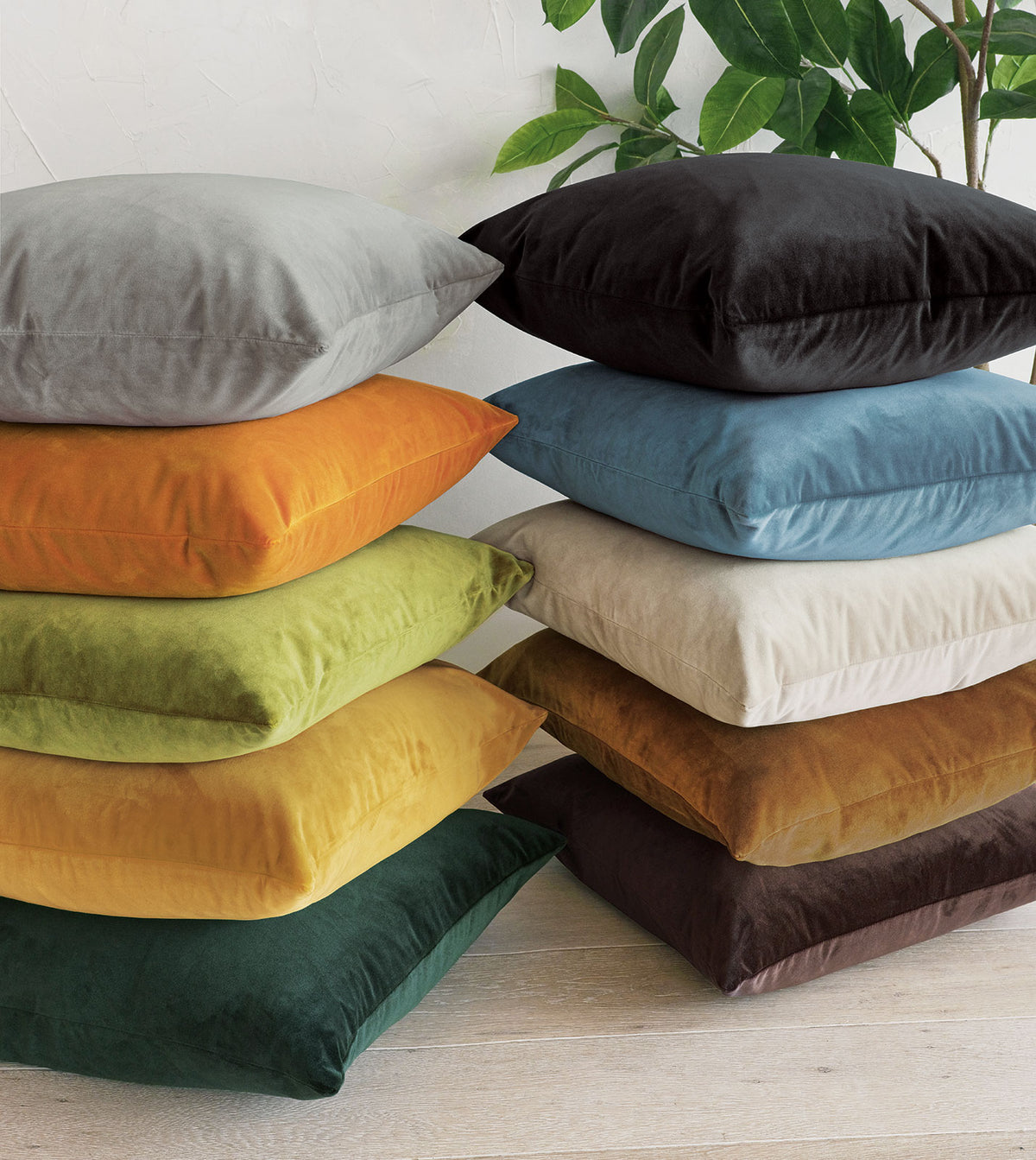 Uma Velvet Decorative Pillow in Scarlet