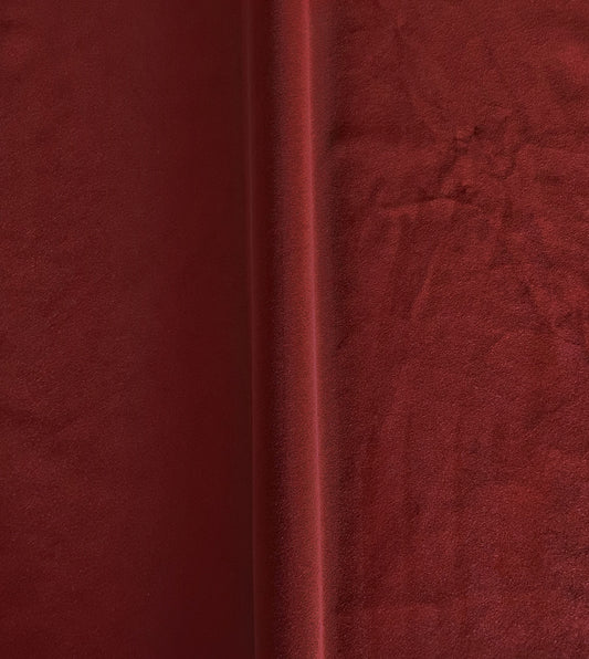 Uma Scarlet