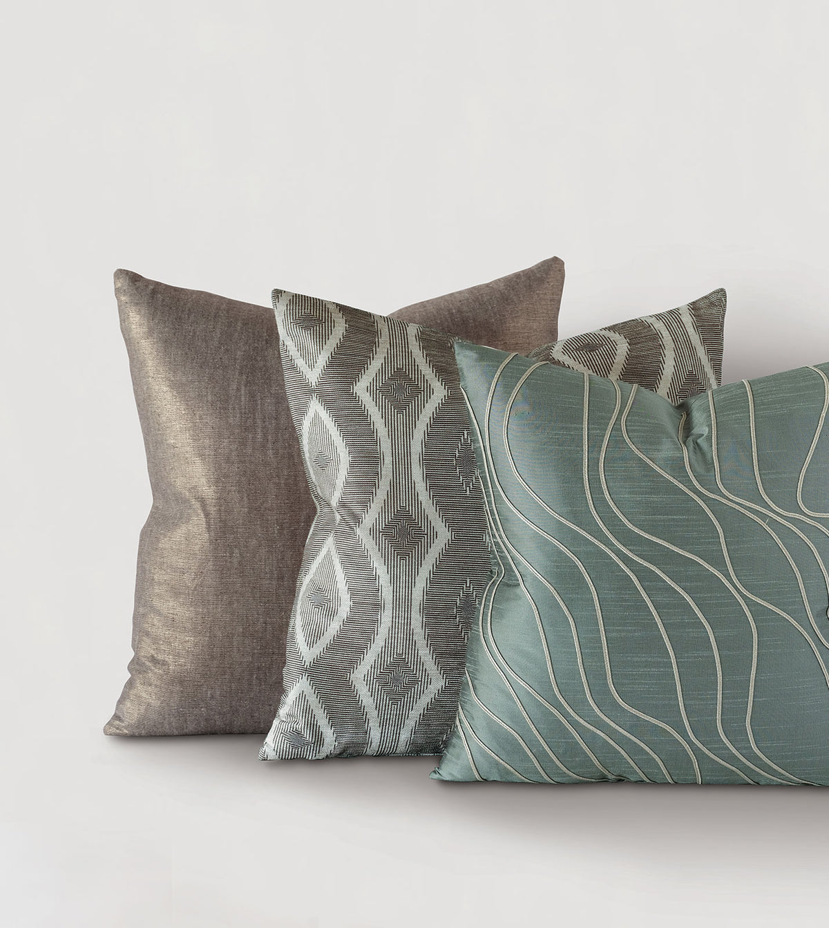 Echo Ogee Decorative Pillow