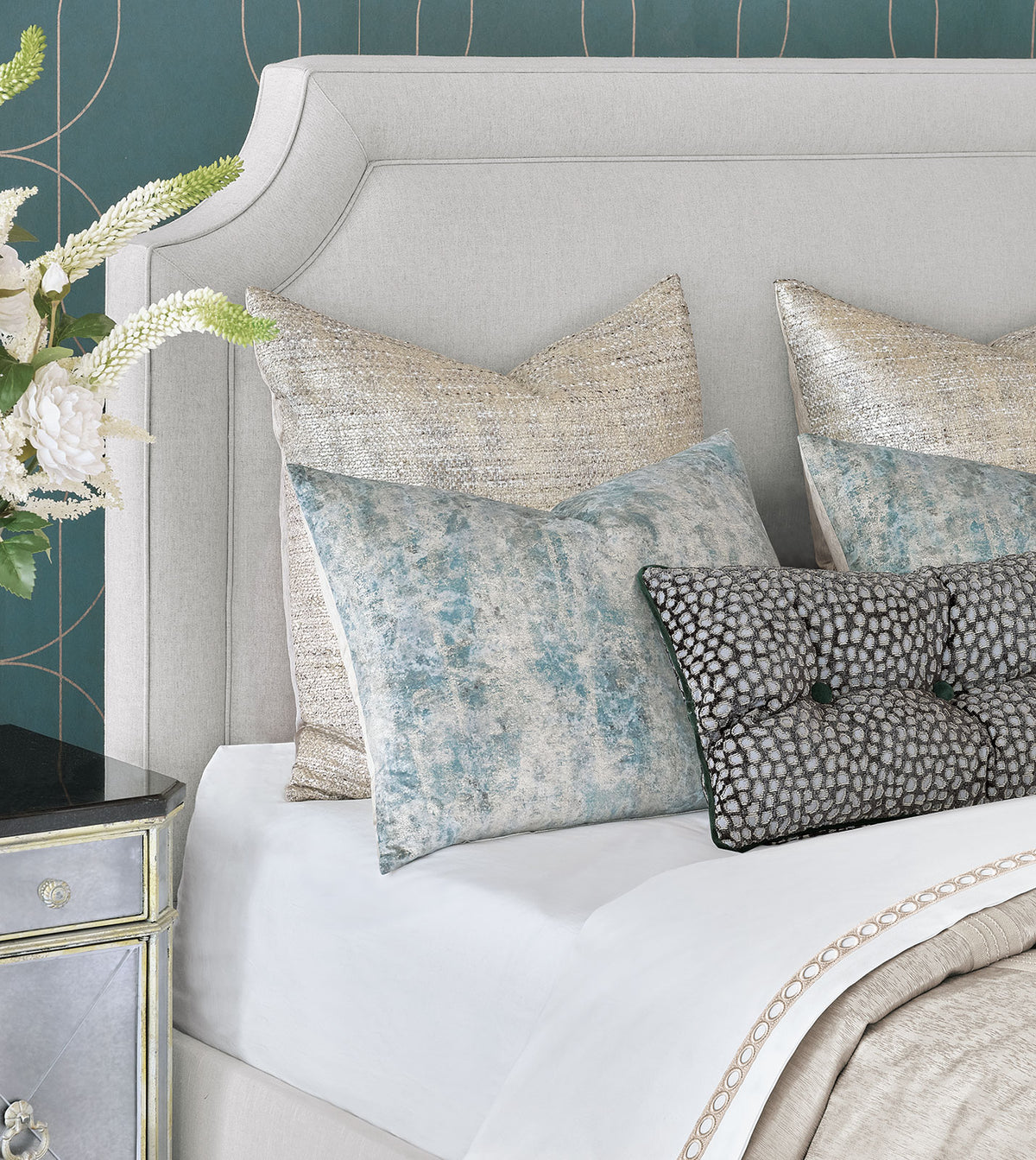Esmeralda Button-Tufted Decorative Pillow