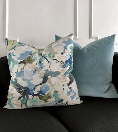 Uma Velvet Decorative Pillow In Teal