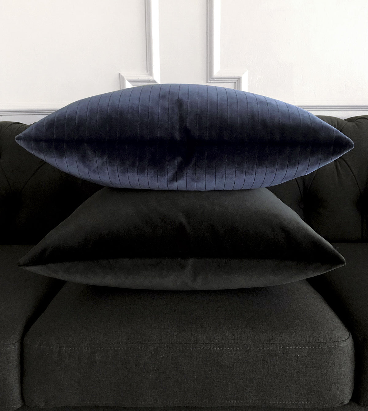 Uma Velvet Decorative Pillow In Charcoal