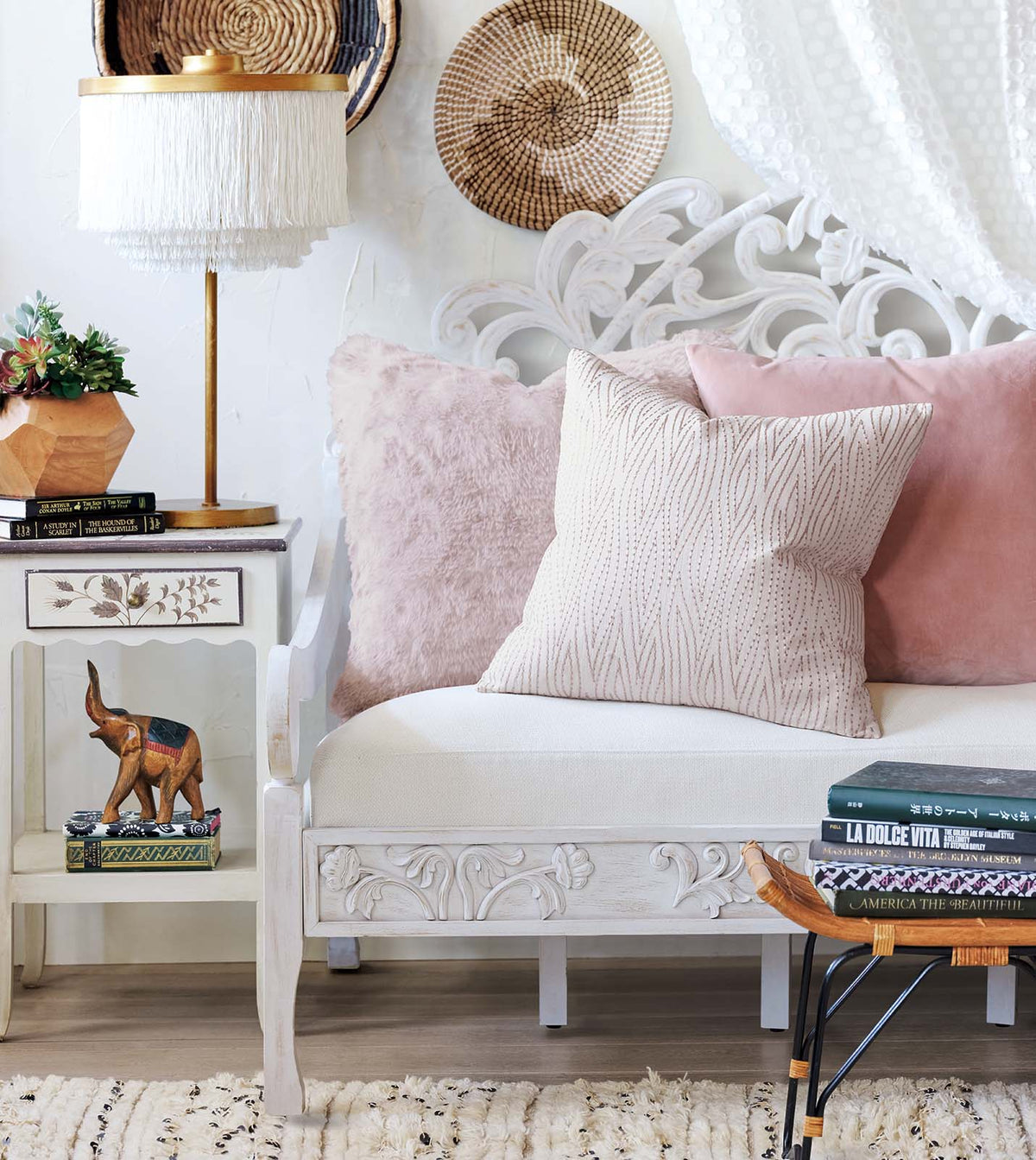 Uma Velvet Decorative Pillow In Pink