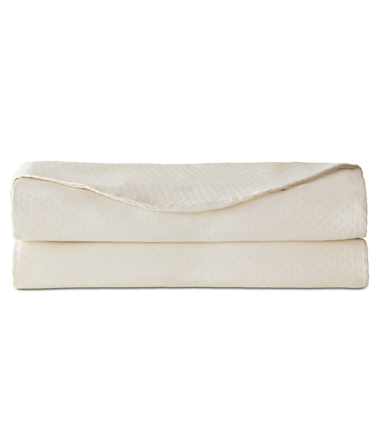 Matera Pique Coverlet in Ivory