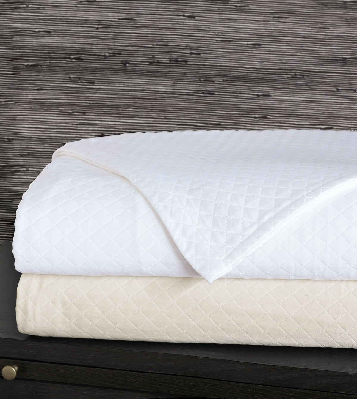 Matera Pique Coverlet in Ivory