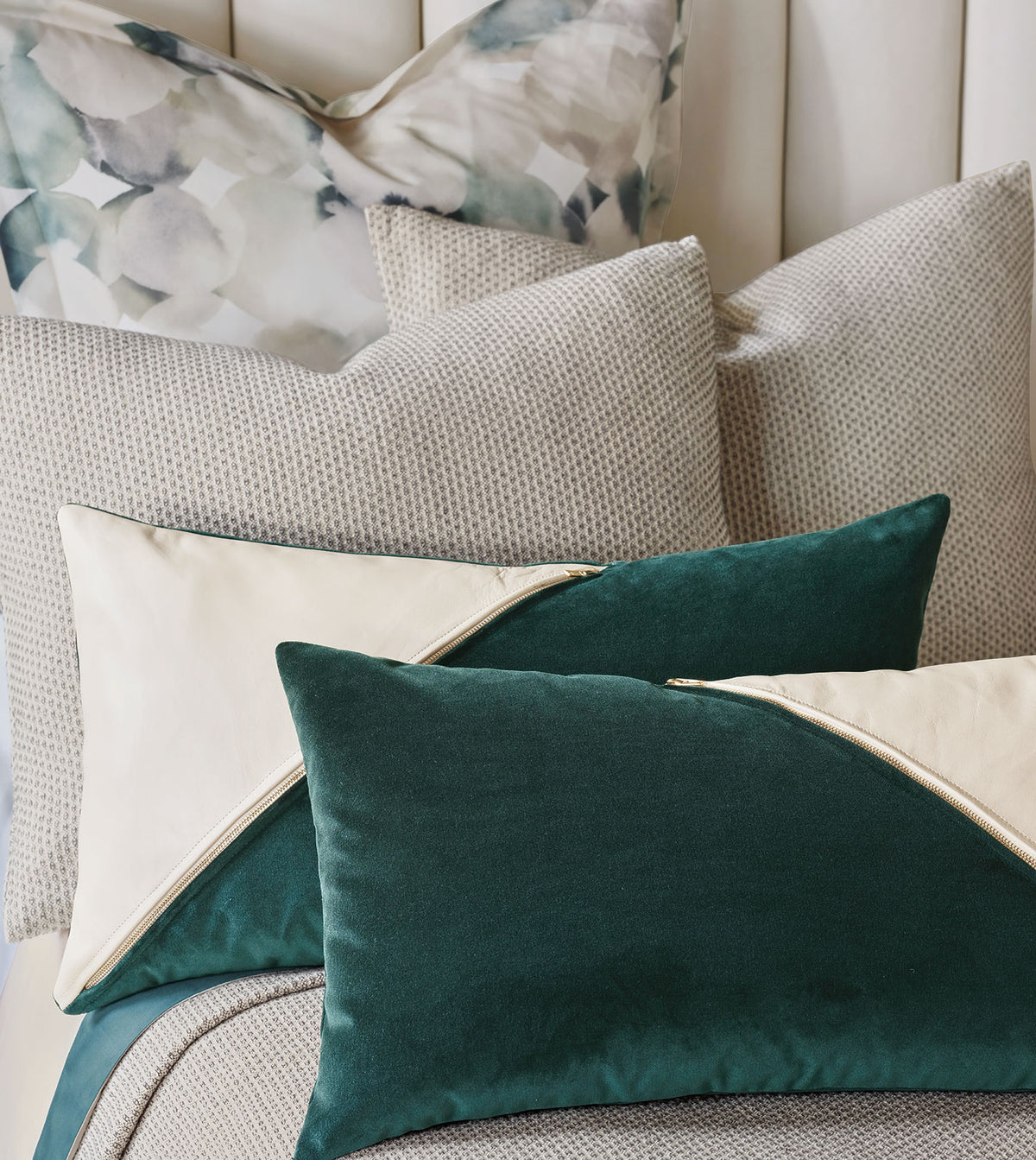 Izaro Zipper Detail Decorative Pillow (Right)