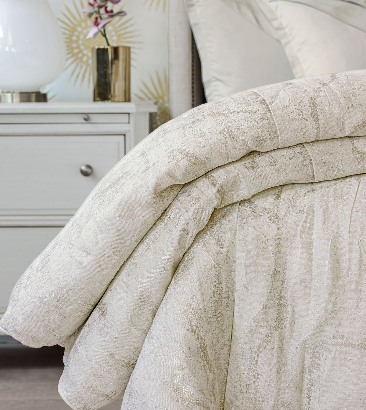Halo Champagne Duvet Cover