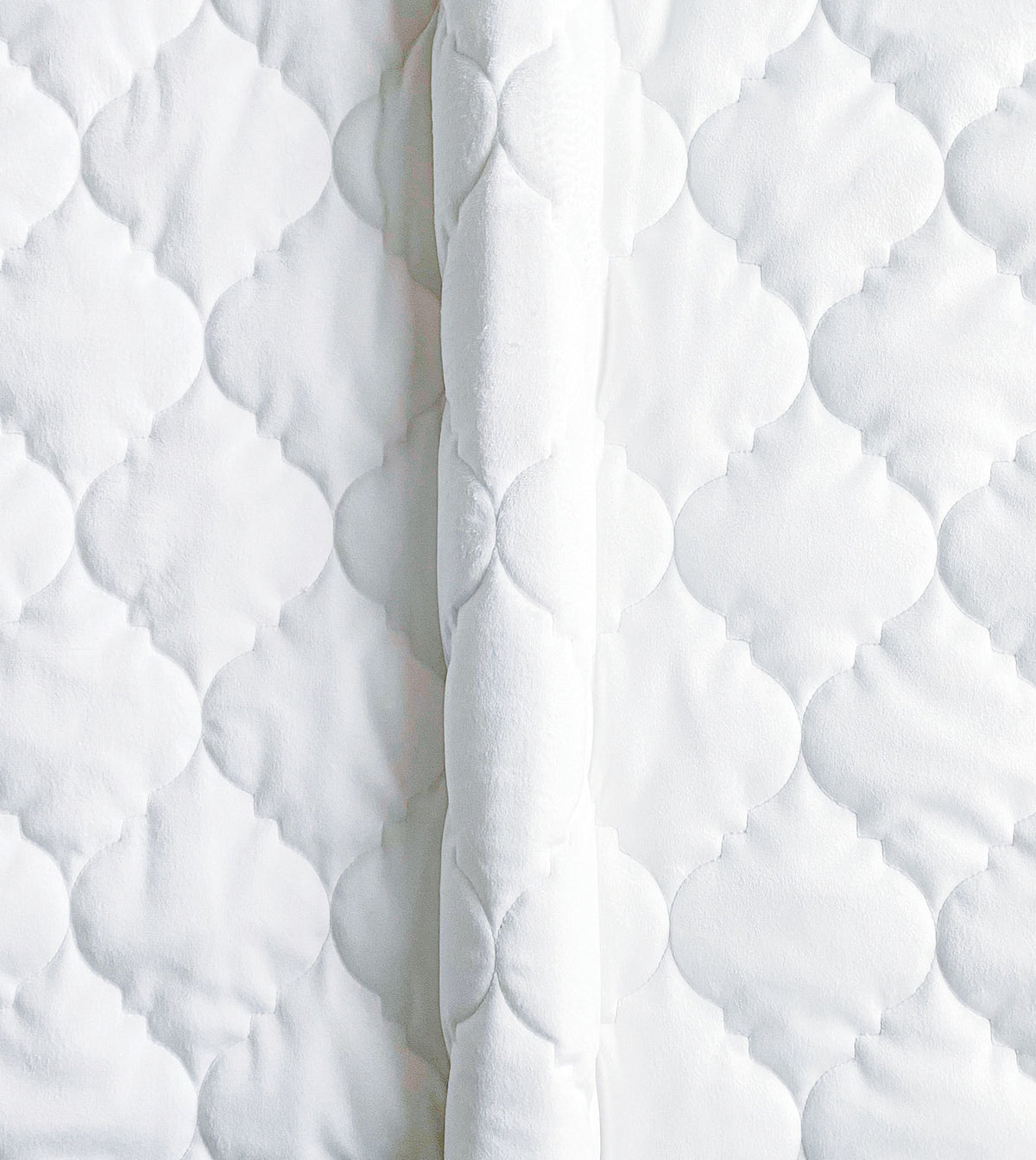 MADRIGAL WHITE