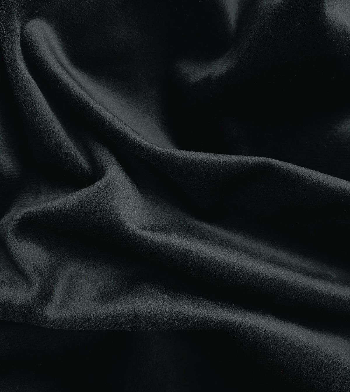 LUMINO BLACK