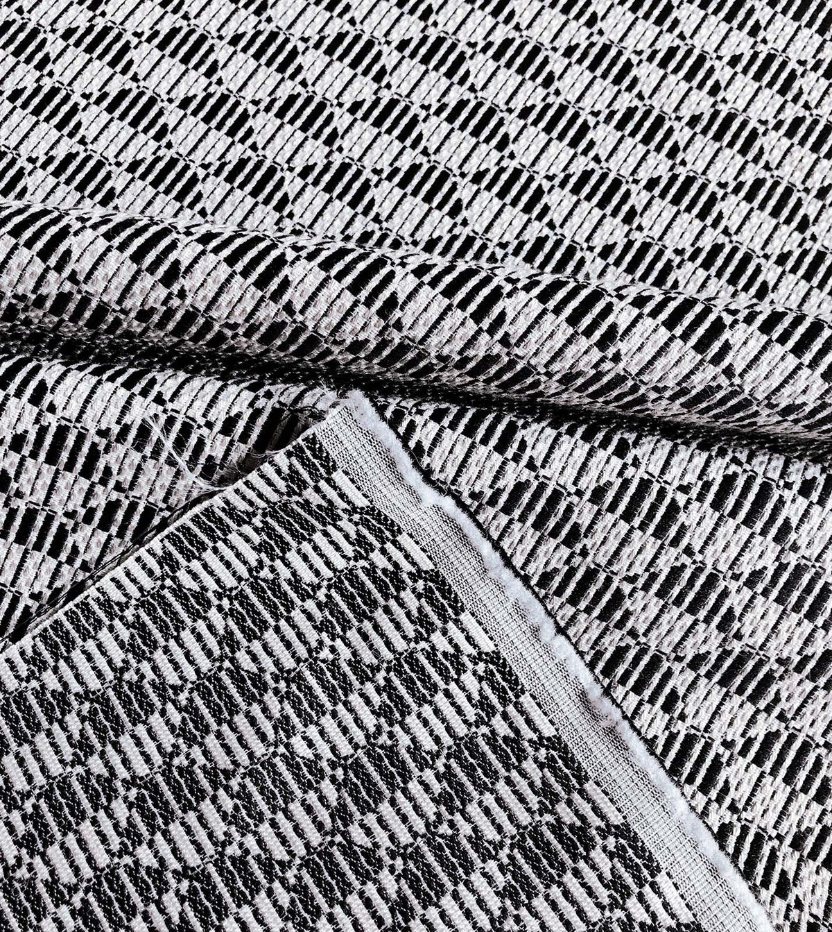 Prado Graphite