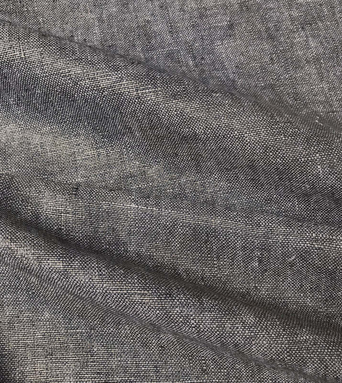 Leonis Metallic