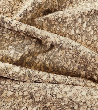 Querkus Tan