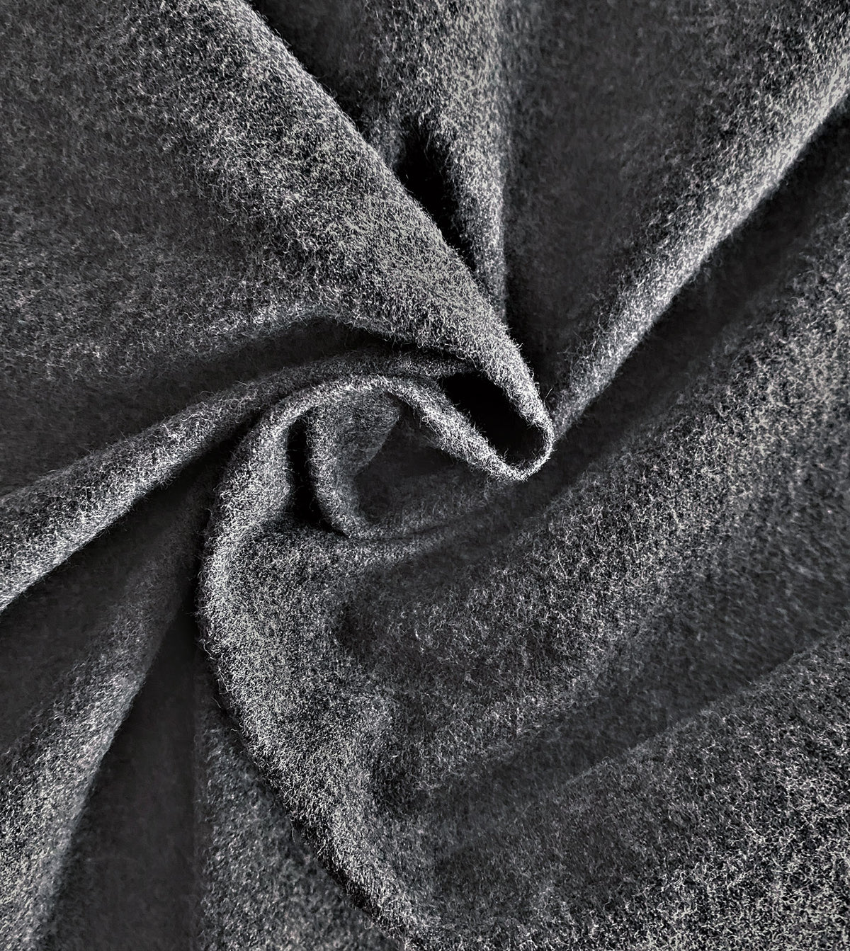 Bruno Dark Gray