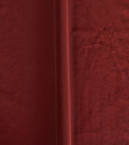 Uma Scarlet
