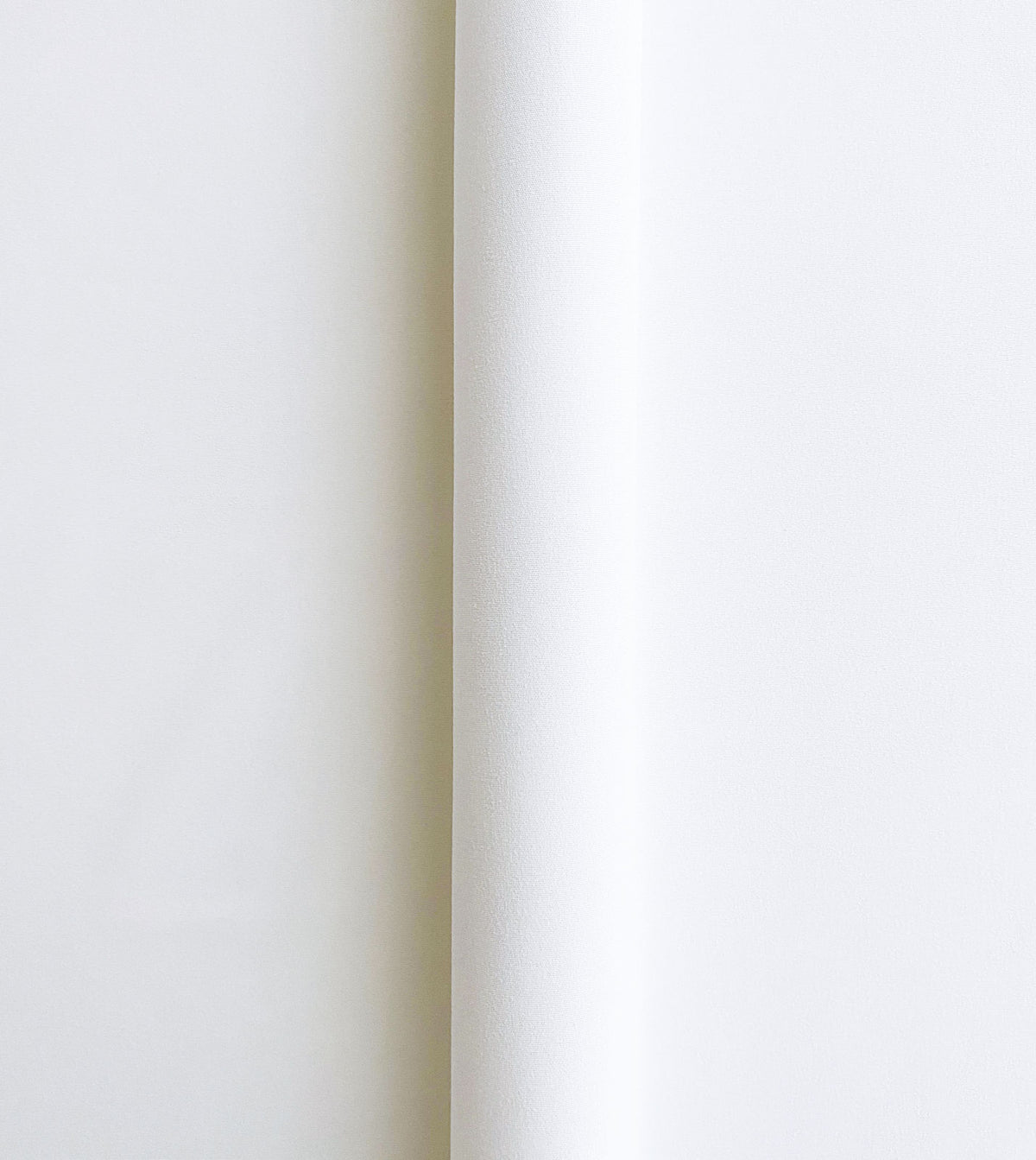 CAELUM BLACKOUT DRAPERY LINING IN WHITE