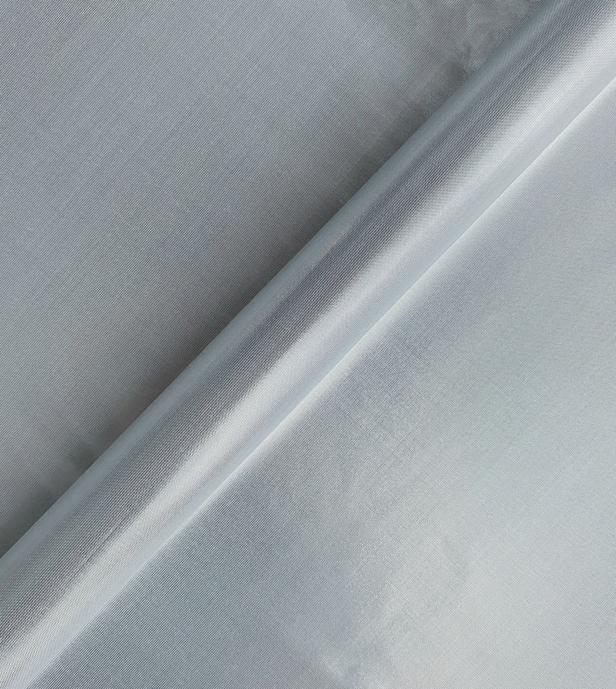 SOLARIS REFLECTIVE DRAPERY LINING IN SILVER