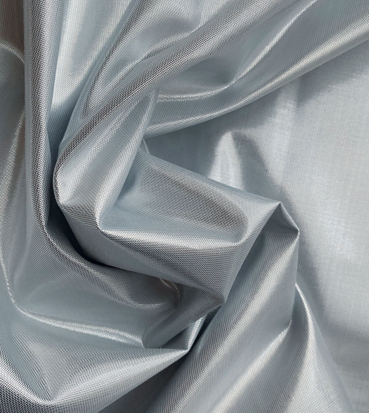 SOLARIS REFLECTIVE DRAPERY LINING IN SILVER