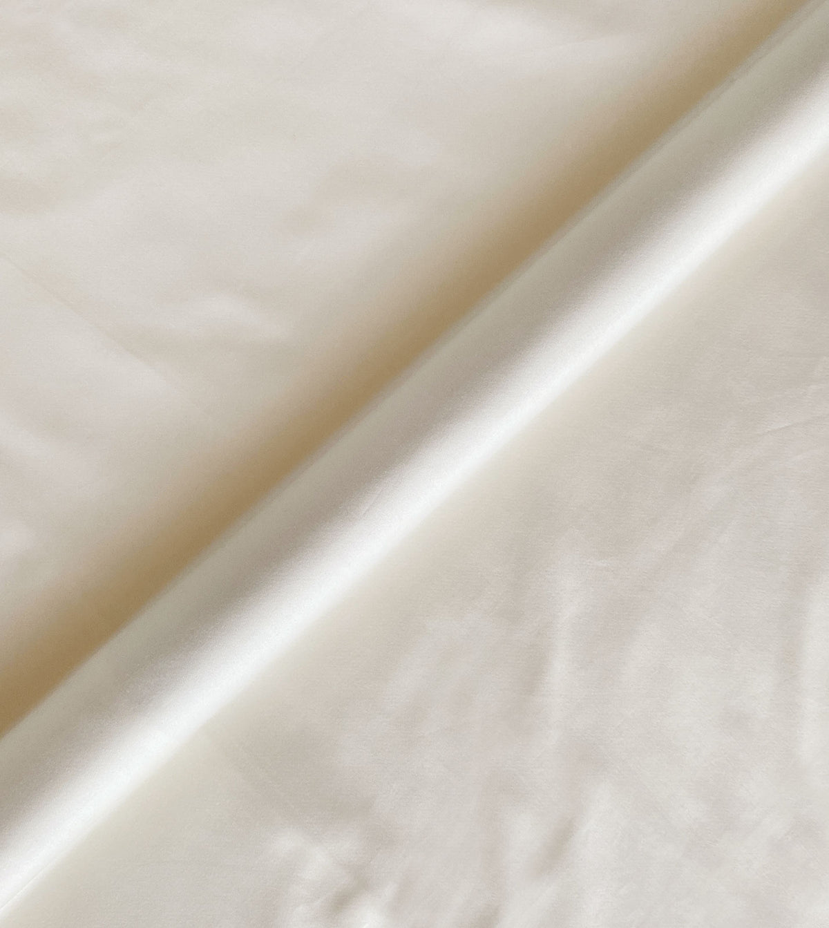Lusso Ivory