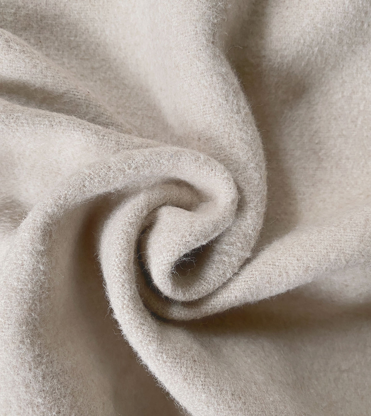 Hansel Tan Bisque (Reversible)