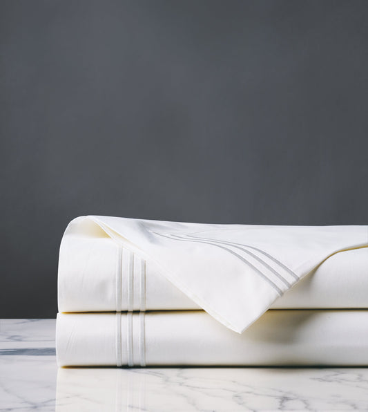Tessa Satin Stitch Flat Sheet in White/White