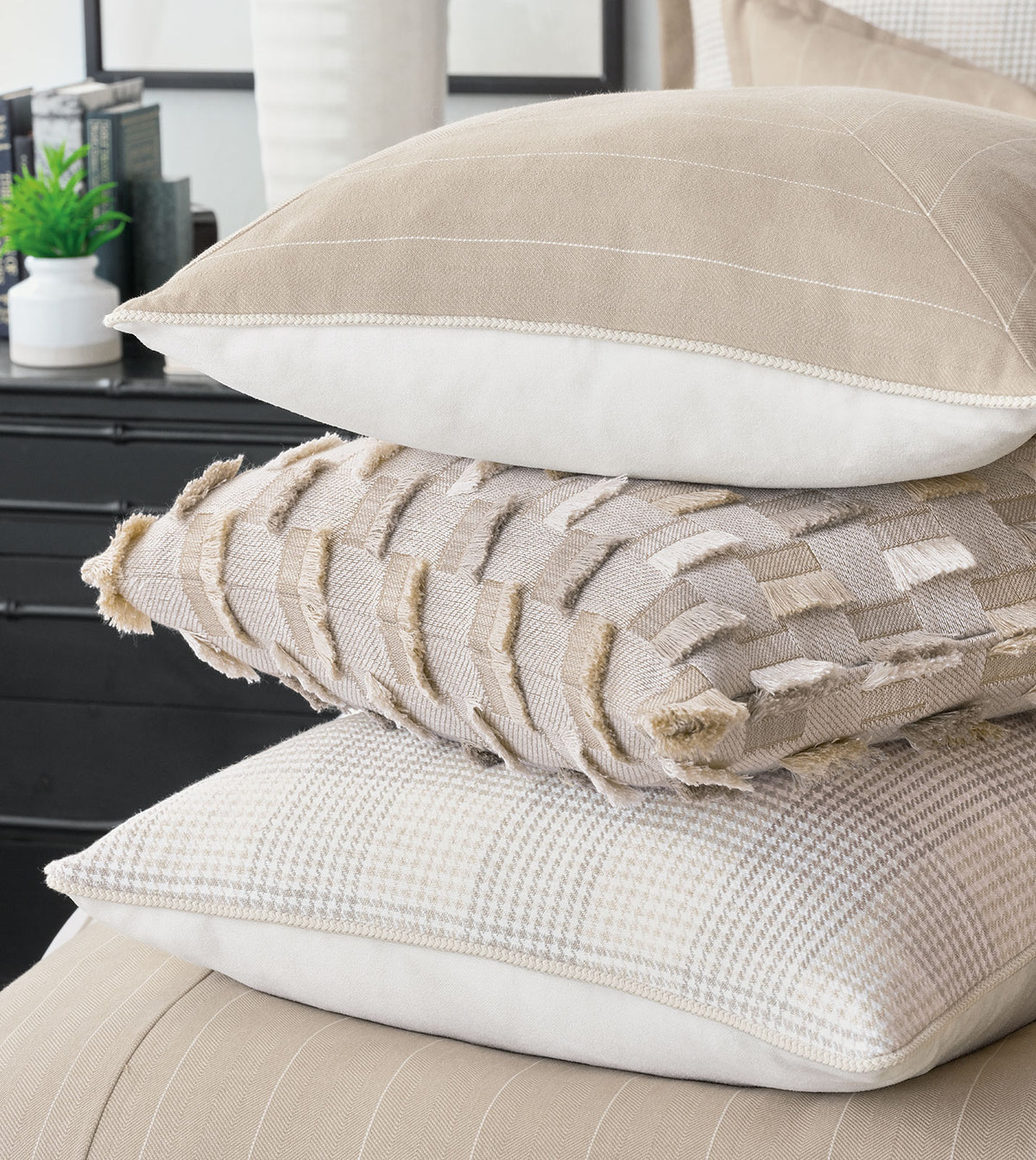 Kelso Fil Coupe Decorative Pillow