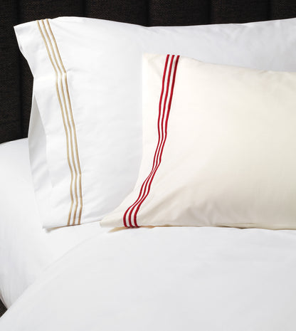 Tessa Satin Stitch Pillowcase in White/Bisque