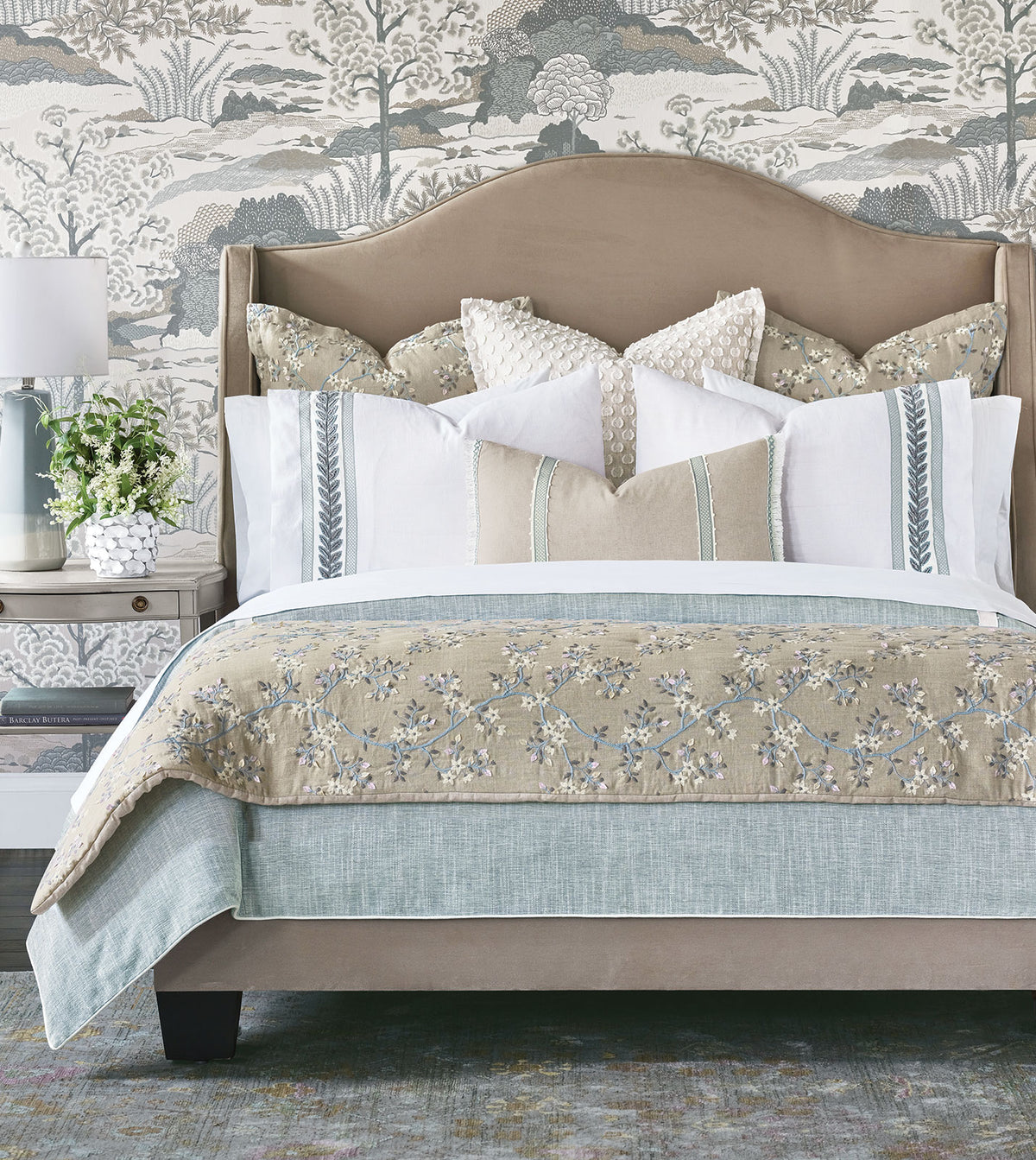 Amberlynn Embroidered Bed Scarf