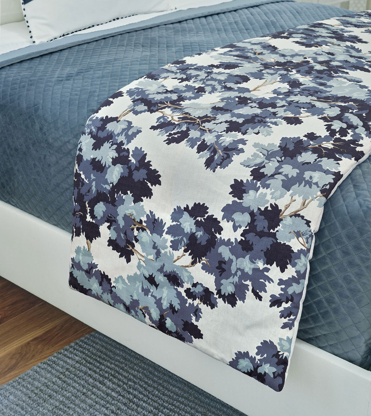 BEATRICE BOTANICAL BED SCARF