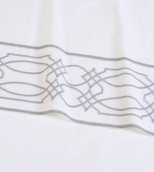 Nicola Embroidered Border Sheet Set in Gray