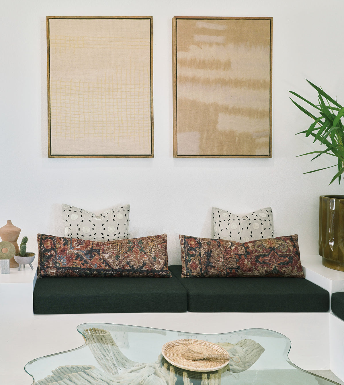 Kaisen Embroidered Decorative Pillow