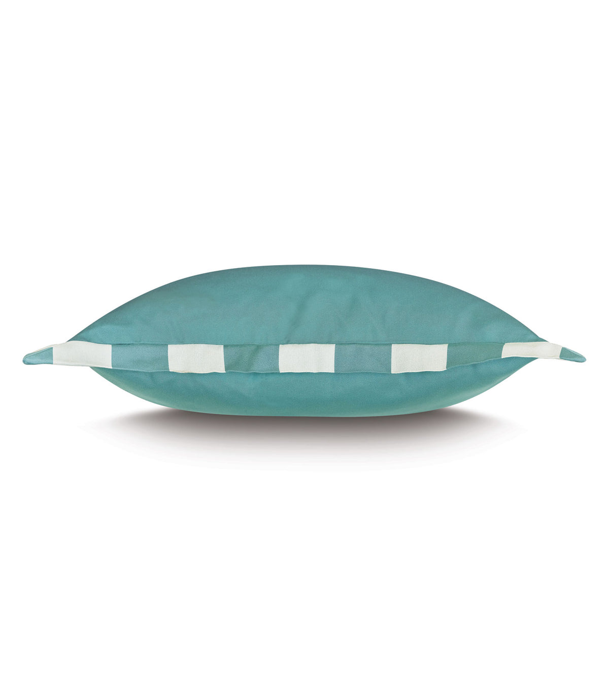 SAIL FLANGE DECORATIVE PILLOW IN SKY