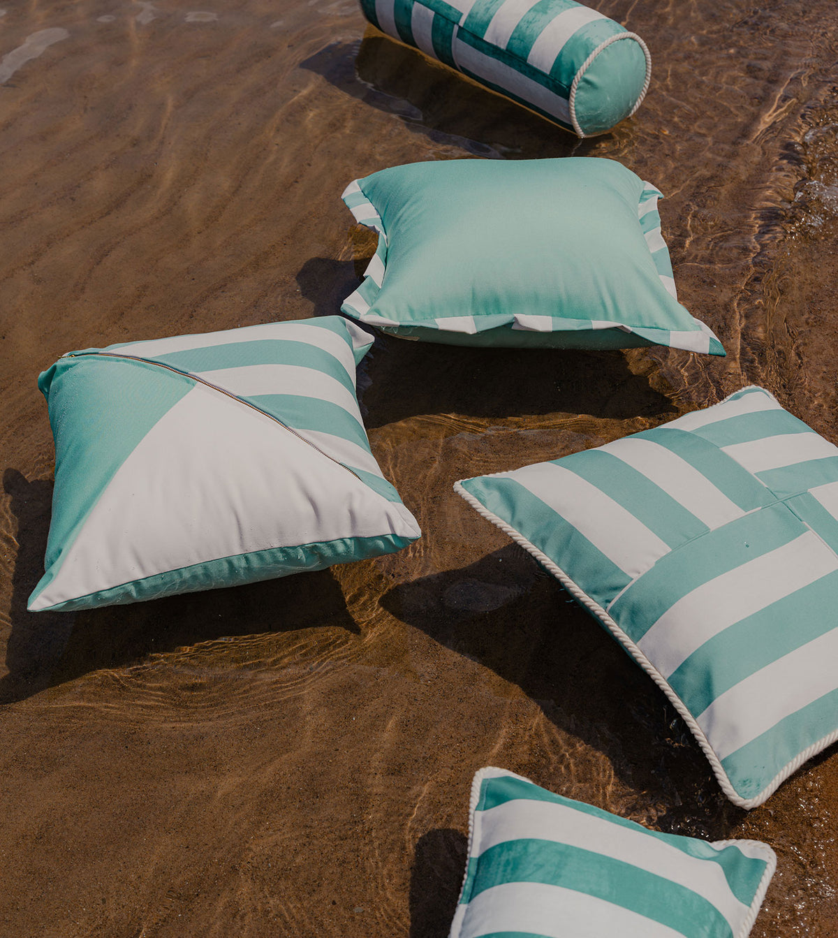 SAIL COLORBLOCK DECORATIVE PILLOW IN SKY