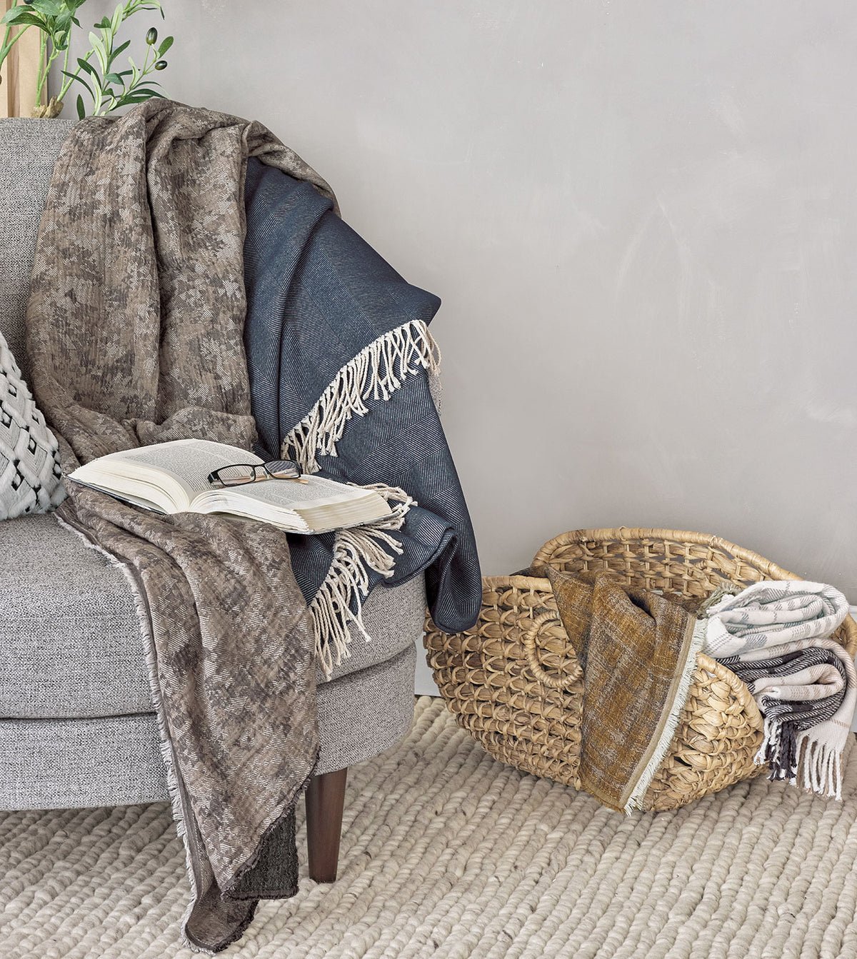 Amalfi Throw in Mustard