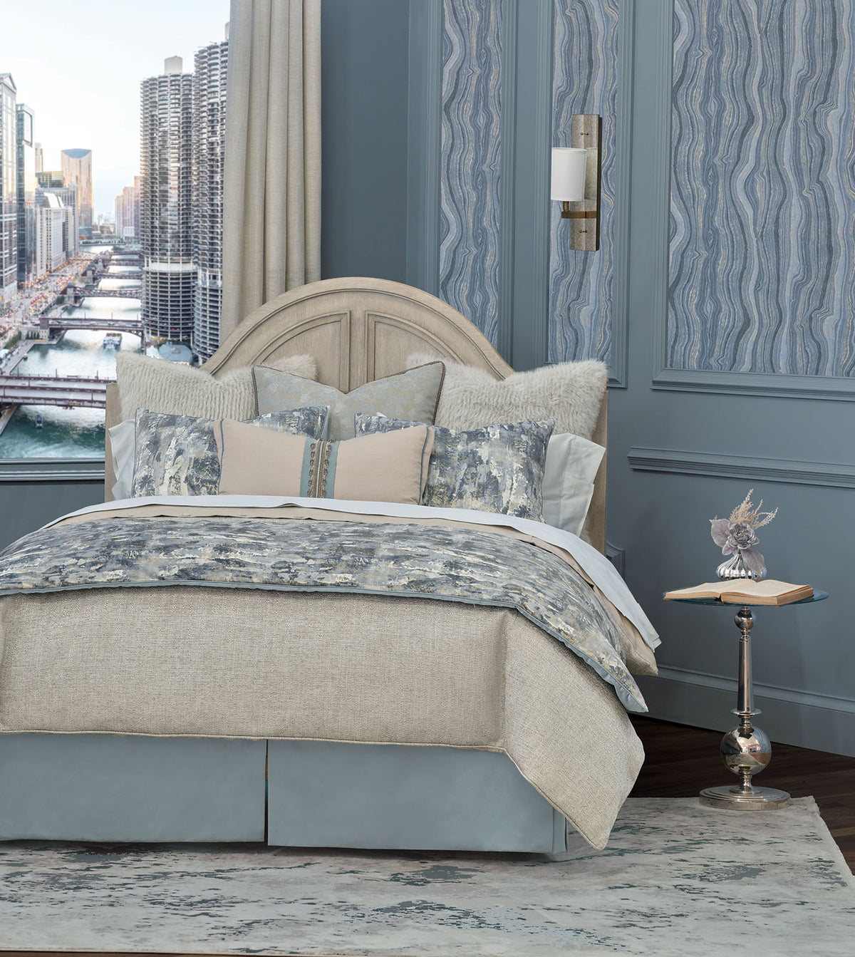 ZEYLIN VELVET STANDARD SHAM